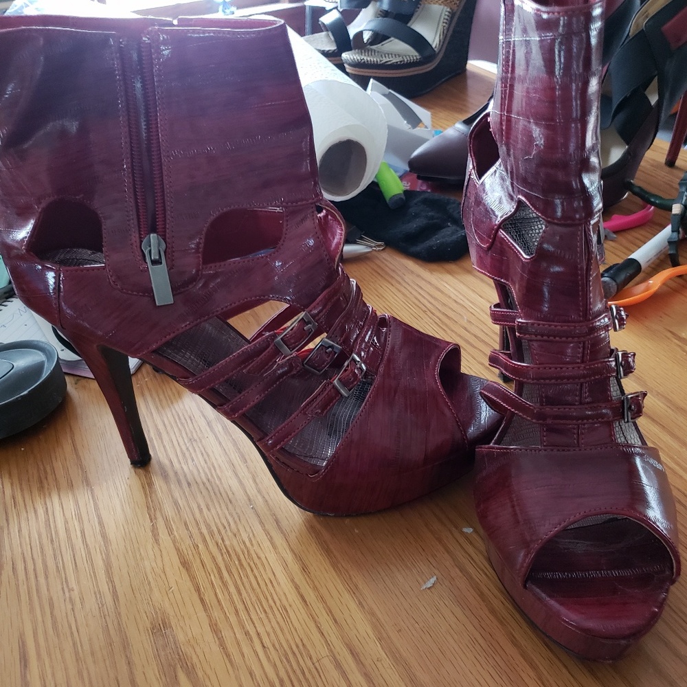 Size 10 heels